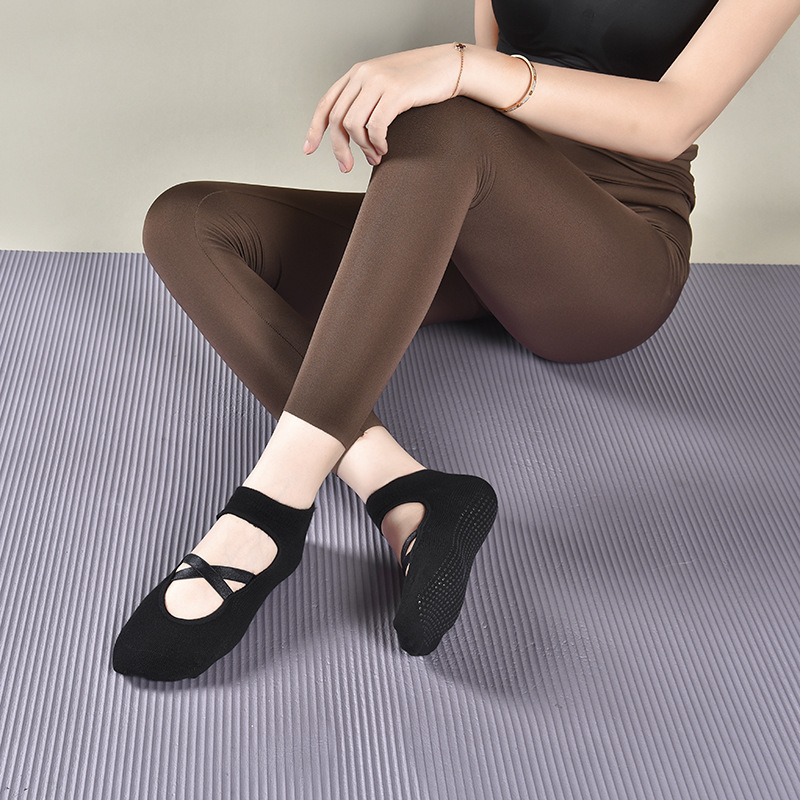 2 пары дышащих хлопковых носко – обзор и цена Pilates Yoga Kit